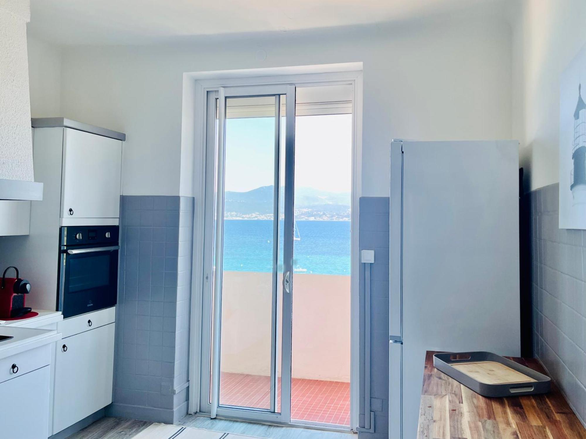 Front De Mer Beau T3 Climatise Balcon Parking Ajaccio Ajaccio  Kültér fotó